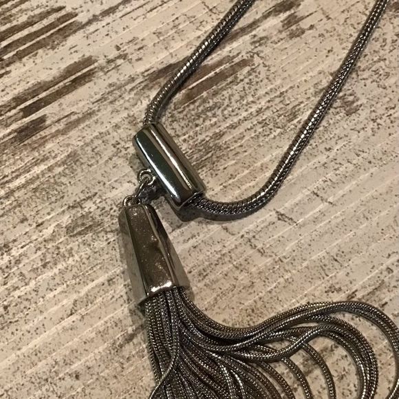 CHICOS Necklace Silver Tassel Adjustable Toggle  23” - Picture 5 of 7